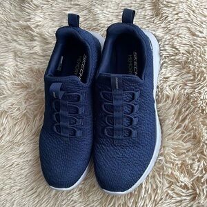 Men’s Slip on Skechers Shoes